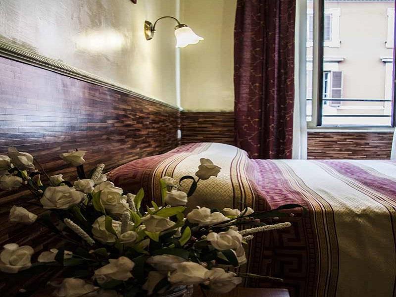 Cristina Rooms Рим Экстерьер фото