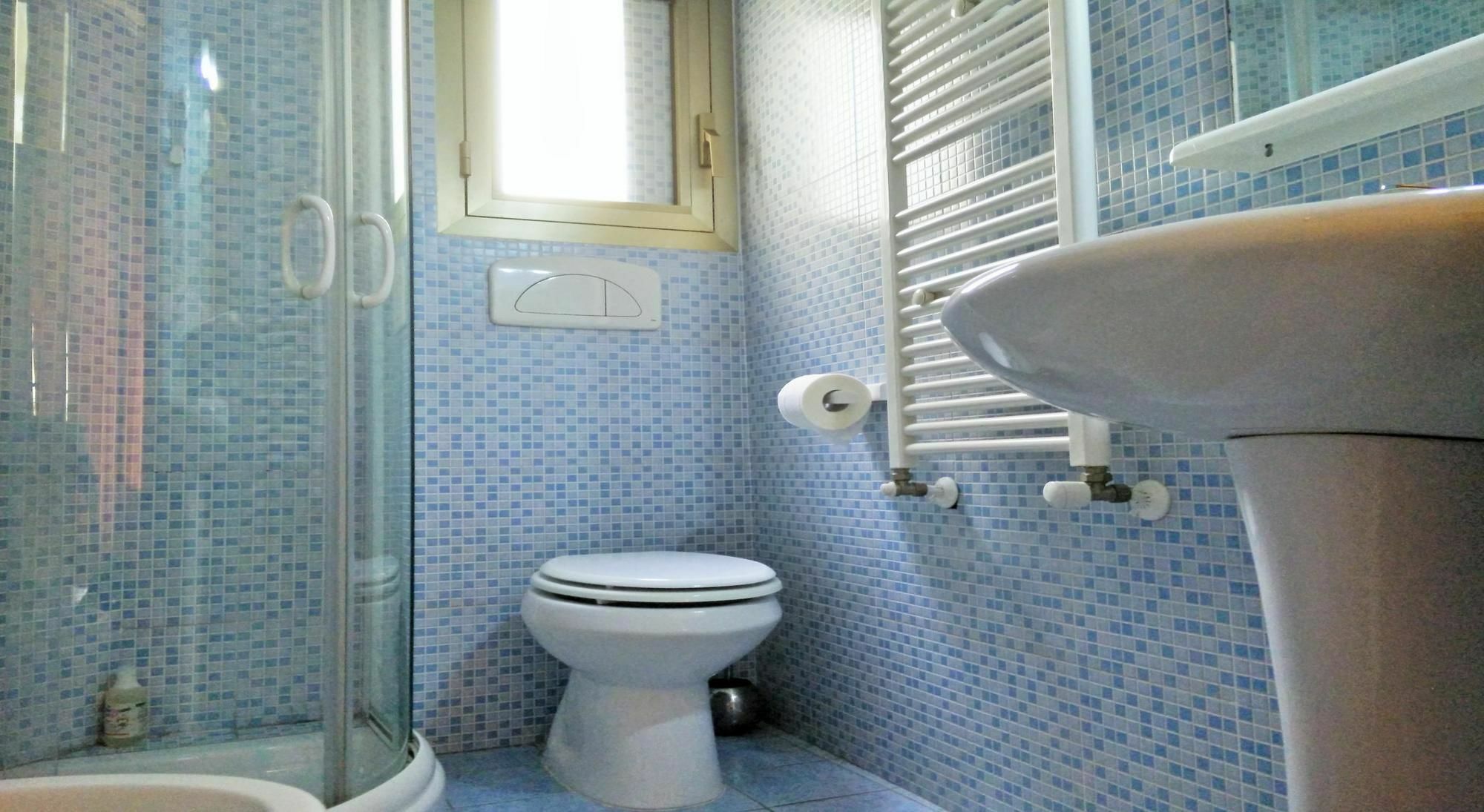 Cristina Rooms Рим Экстерьер фото